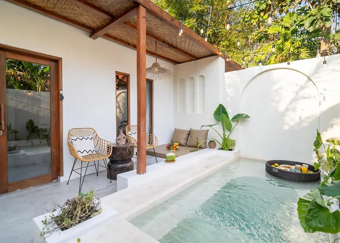 Stylish And Pool Uluwatu